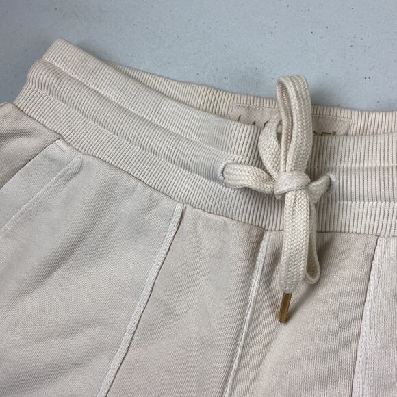 L*Space Sidelined Short Small - Picture 4 of 9